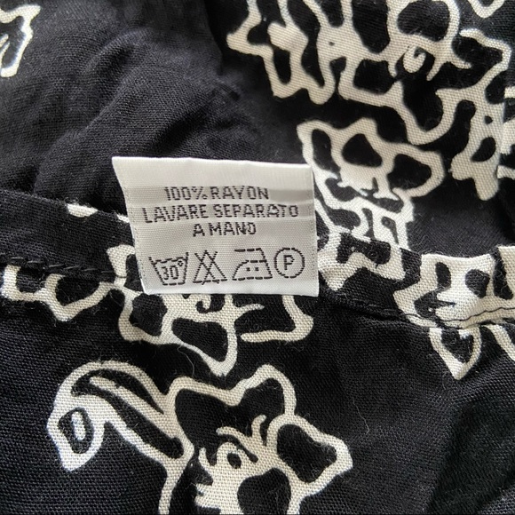 Swim Beach Cover-up Wrap Skirt Black White One Size Pool Lightweight Boho Floral - Picture 5 of 6